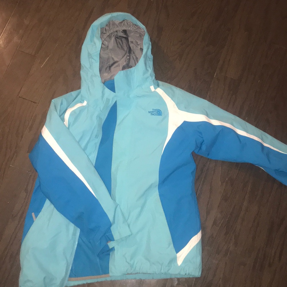 BLUE & WHITE THE NORTH FACE JACKET
